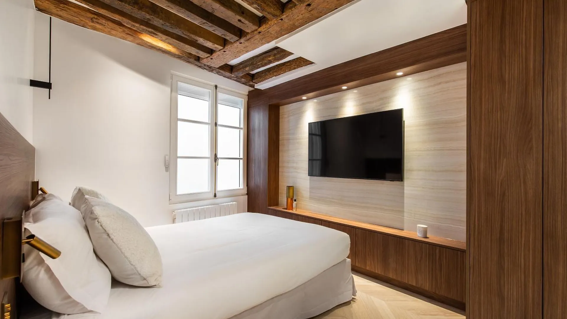 Magnifique Appartement Ac -1Br 4P- Palais-Royal Paris Apartment